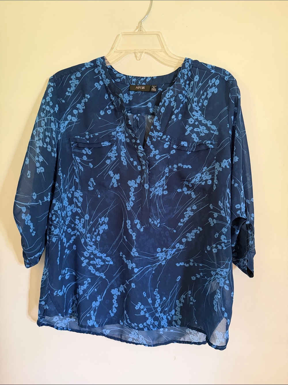 Apt. 9 blue sheer blouse sz petite large
